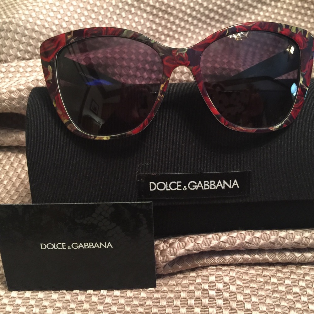 Rose print Dolce & Gabbana sunglasses